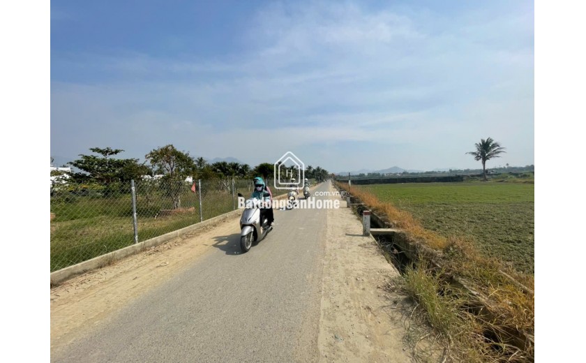 Bán đất tặng nhà Diên Phú – 102m² full thổ, đường nhựa 6m, giá 1,25 tỷ